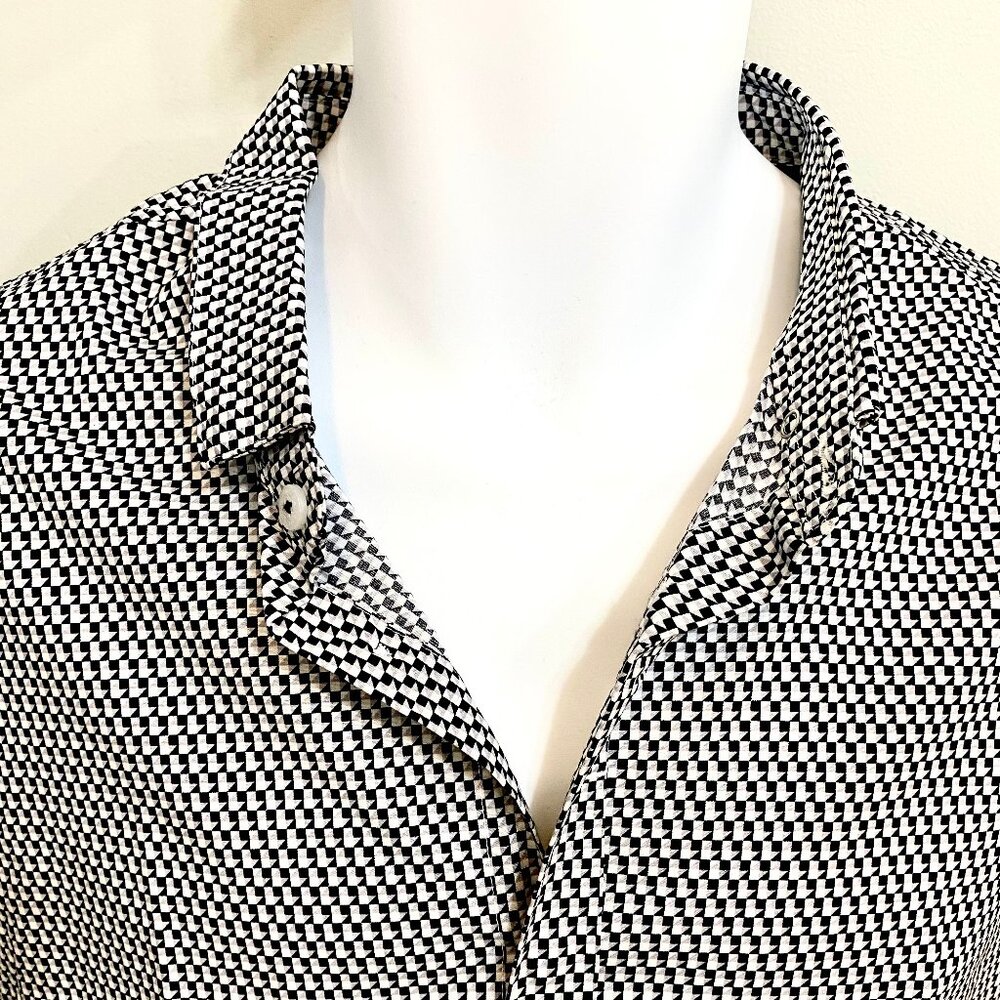 ARMANI EXCHANGE WHITE SILVER BOTTOM SHORT SLEEVE MEN M